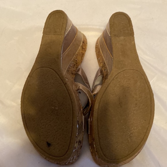 Bewild Wedge slip-ons size 6.5 - Picture 3 of 6